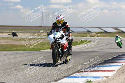 media/Mar-23-2025-TrackDaz (Sun) [[88a7749186]]/B Group/1220pm (Wheelie Bump)/